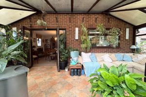 Garden Room- click for photo gallery